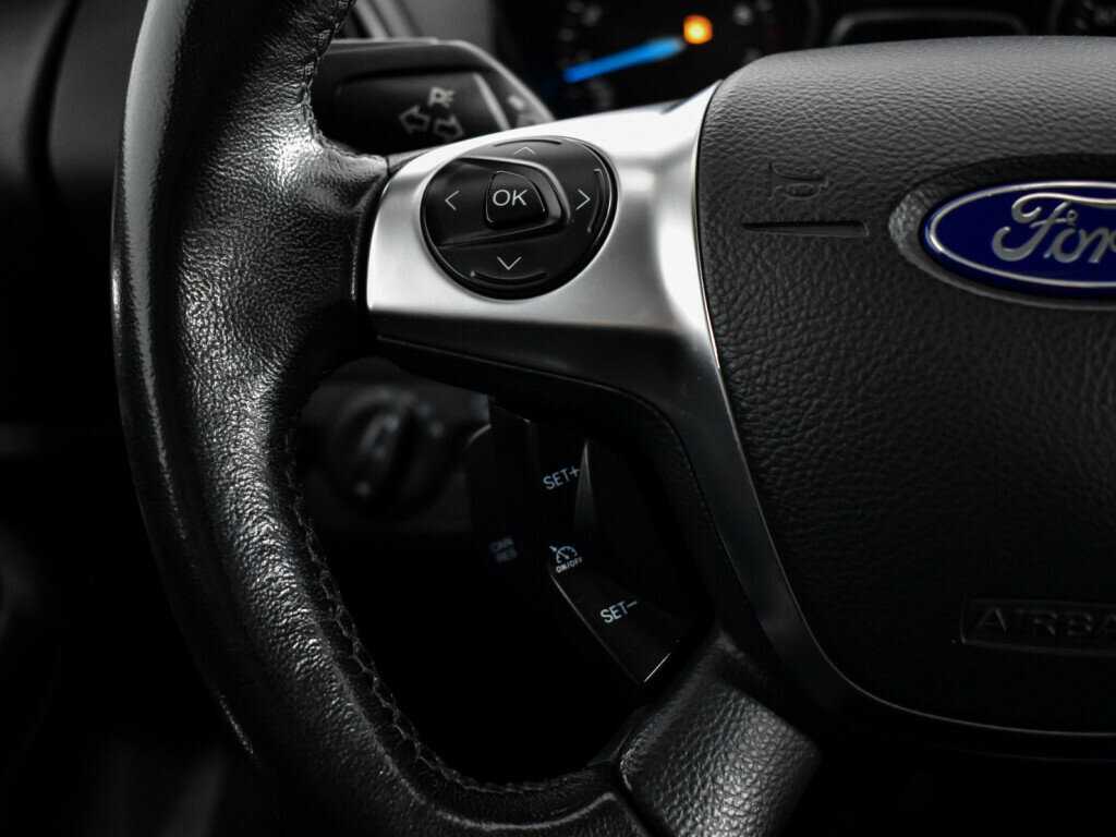 Ford Kuga б/у, 2016, Автоматическая. Фото: #16