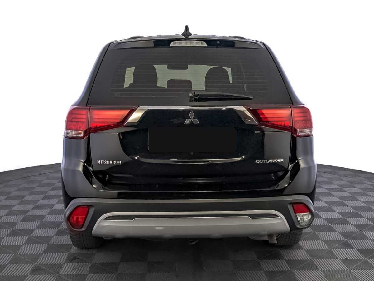 Mitsubishi Outlander б/у, 2018, Вариатор. Фото: #5