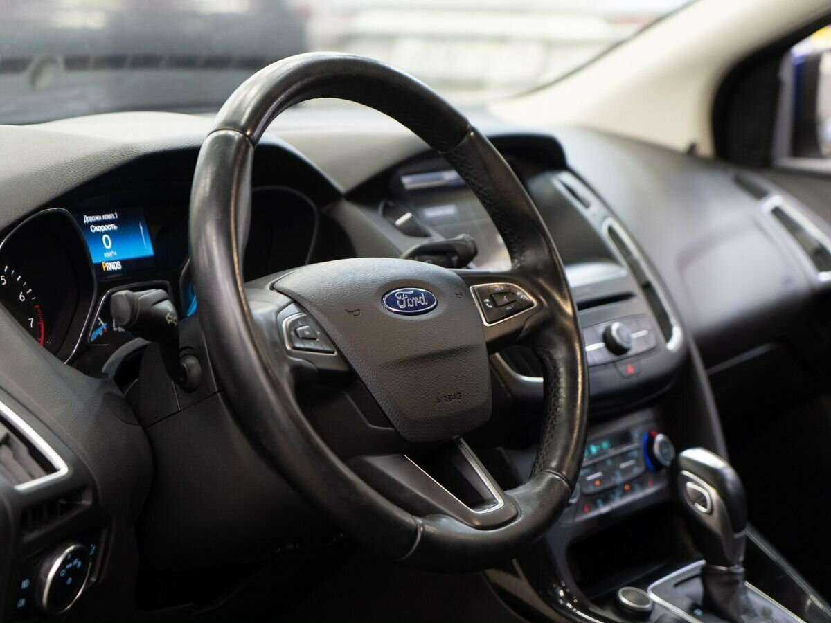 Ford Focus б/у, 2017, Автоматическая. Фото: #4