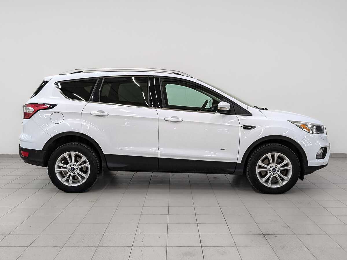Ford Kuga б/у, 2016, Автоматическая. Фото: #3