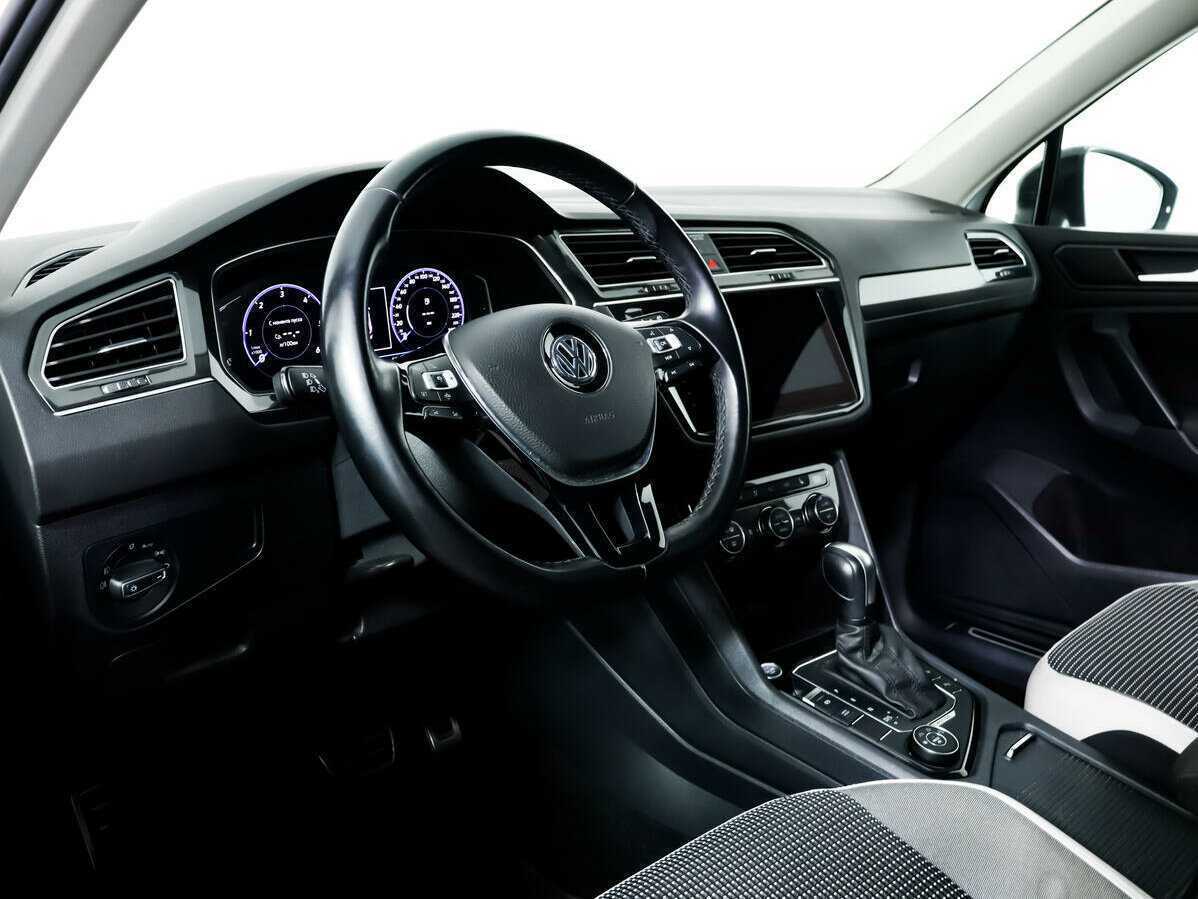Volkswagen Tiguan б/у, 2019, Роботизированная. Фото: #12