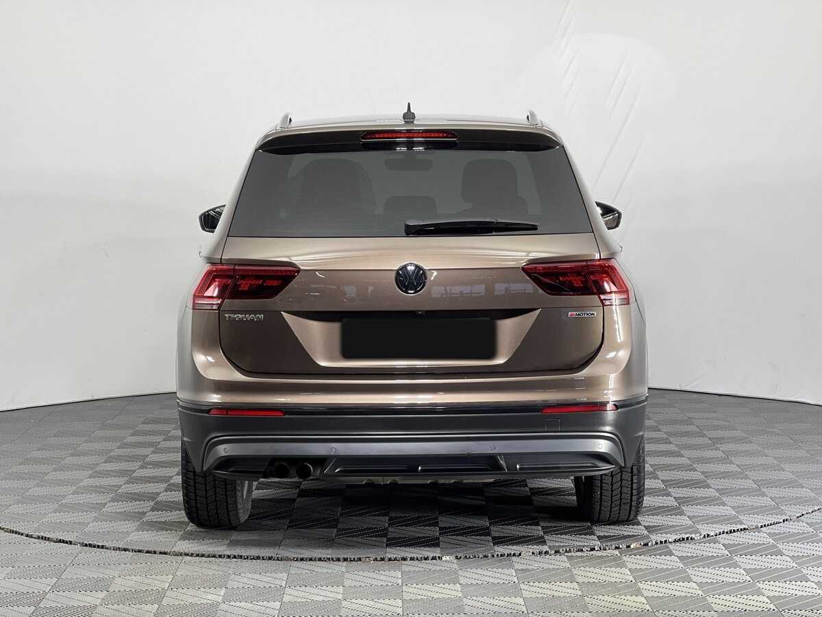 Volkswagen Tiguan б/у, 2018, Роботизированная. Фото: #4