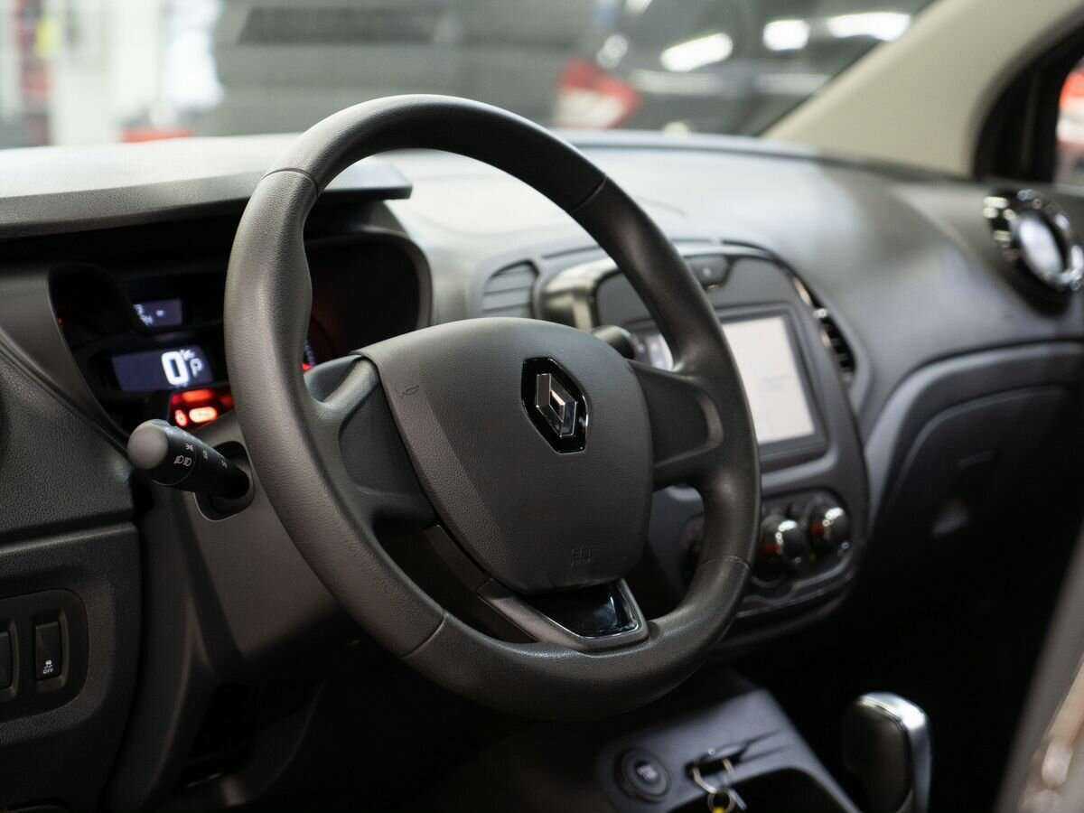 Renault Kaptur б/у, 2019, Вариатор. Фото: #4