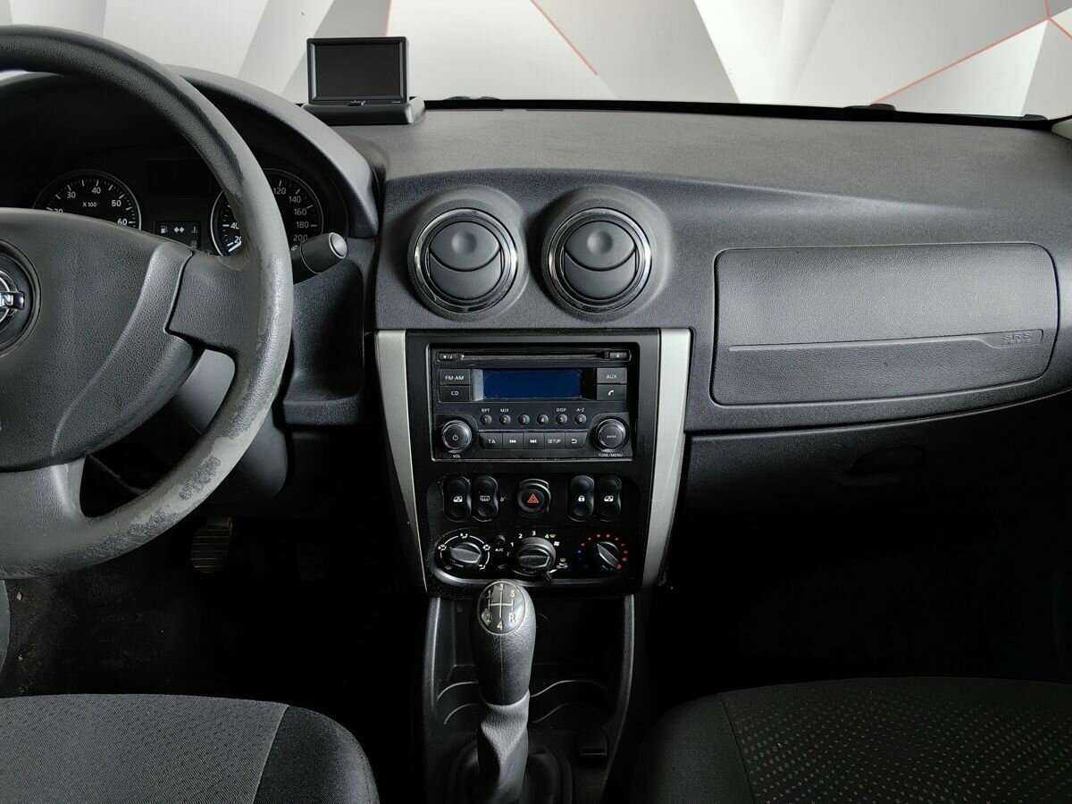 Nissan Almera б/у, 2018, Механическая. Фото: #10