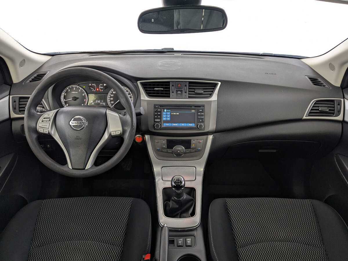 Nissan Sentra б/у, 2014, Механическая. Фото: #13