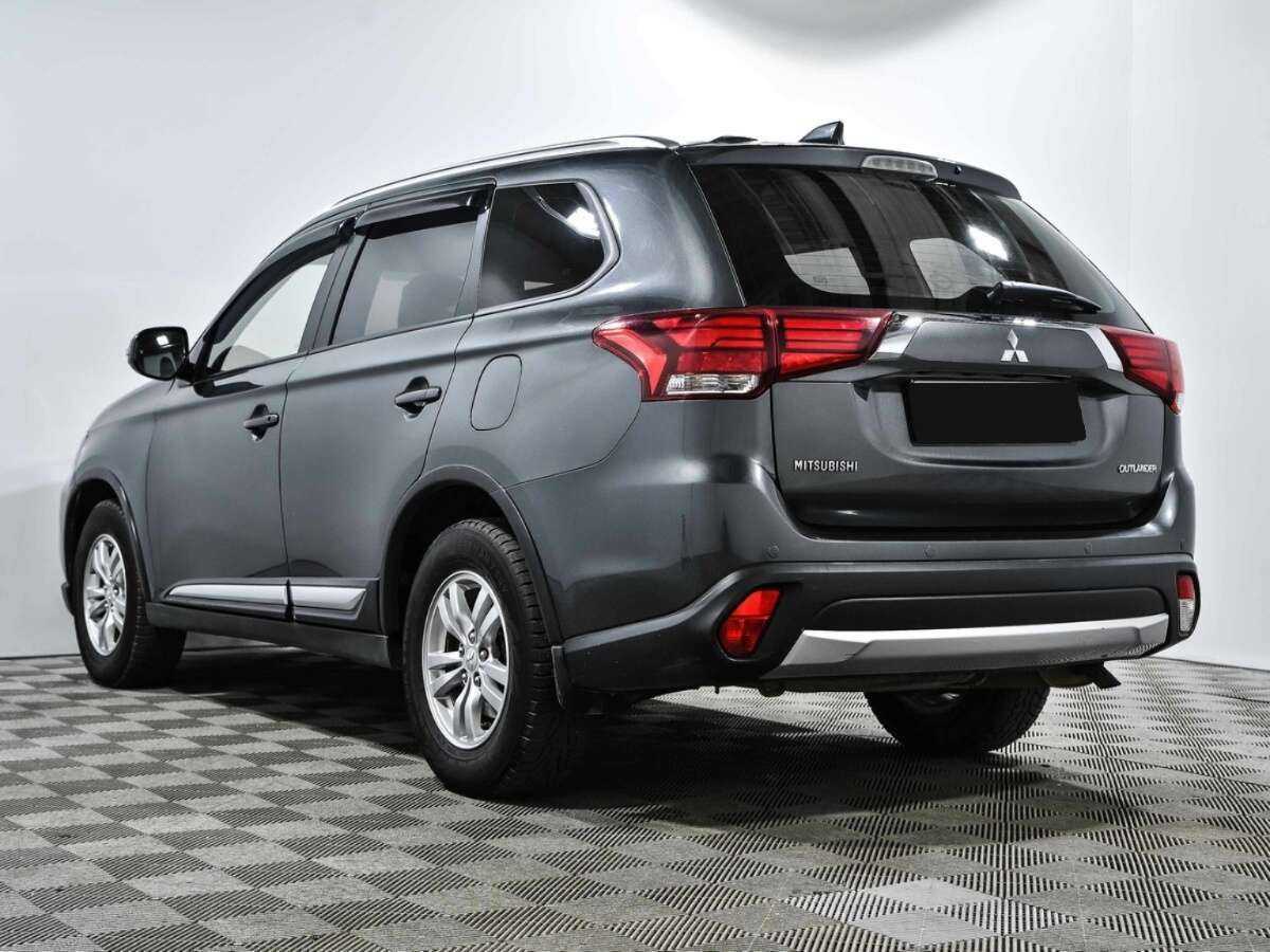 Mitsubishi Outlander б/у, 2018, Вариатор. Фото: #5