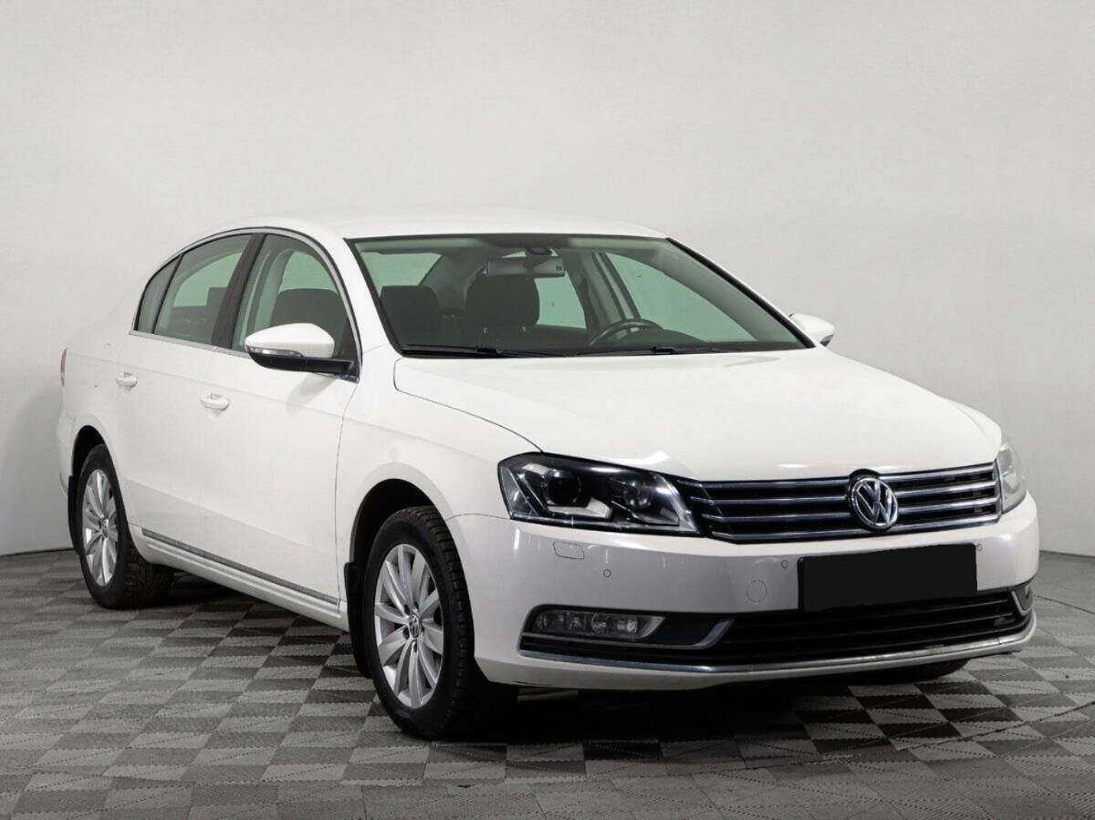 Volkswagen Passat б/у, 2014, Роботизированная. Фото: #2