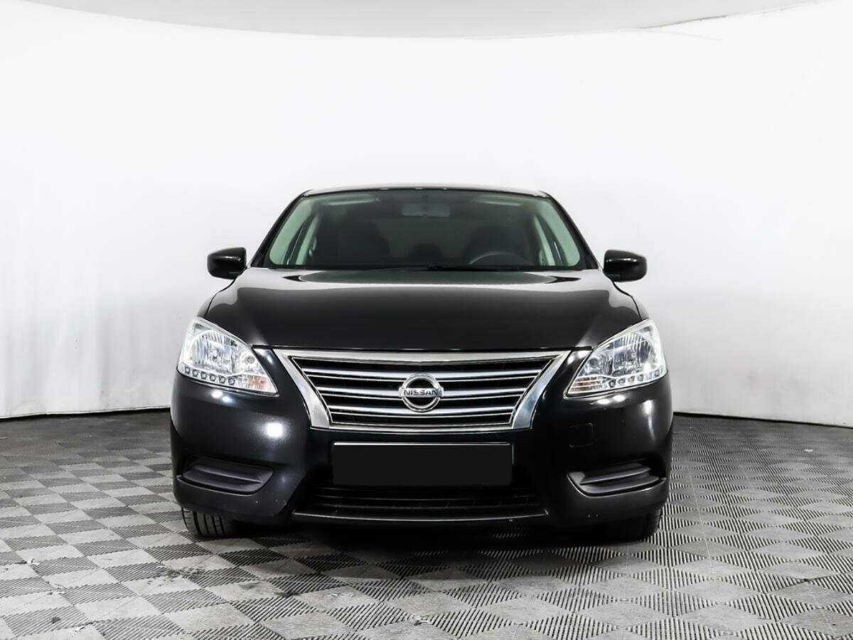 Nissan Sentra б/у, 2014, Механическая. Фото: #1