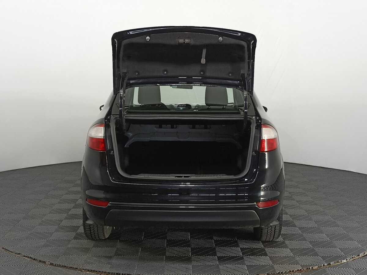 Ford Fiesta б/у, 2015, Механическая. Фото: #9