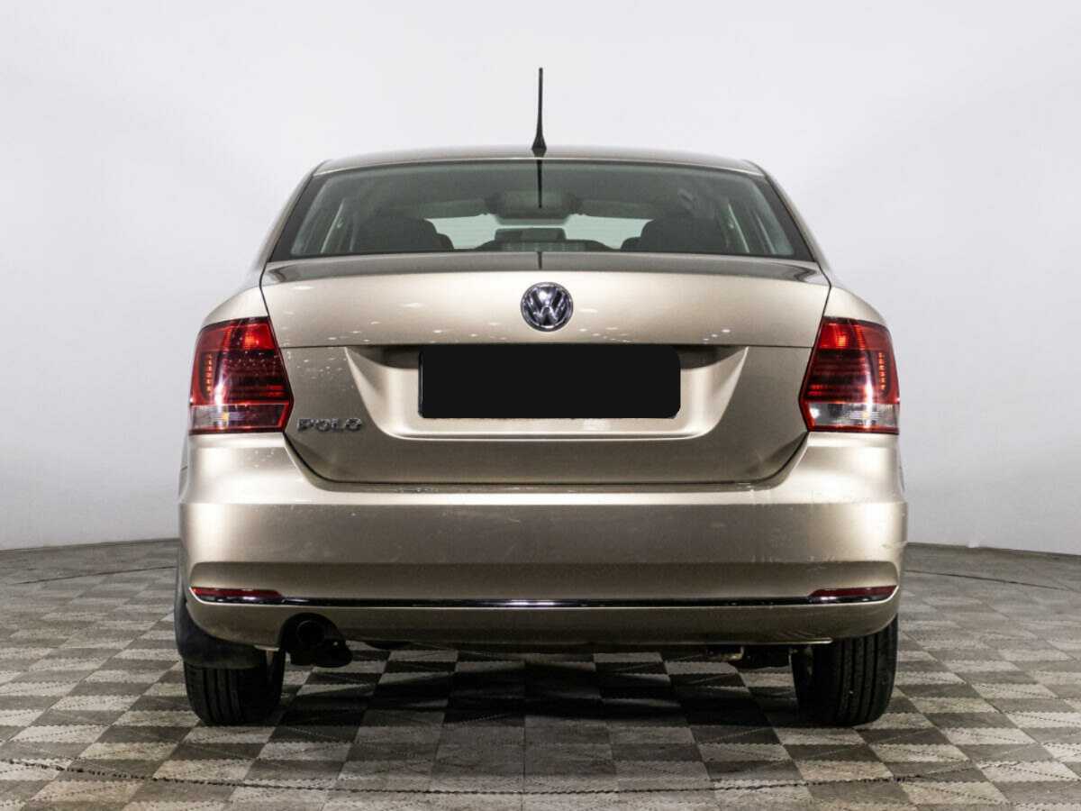 Volkswagen Polo б/у, 2016, Механическая. Фото: #5