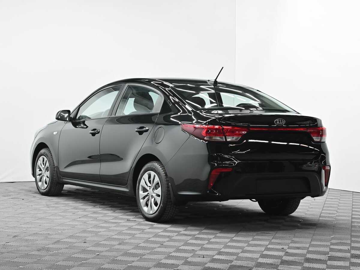 Kia Rio б/у, 2018, Механическая. Фото: #2