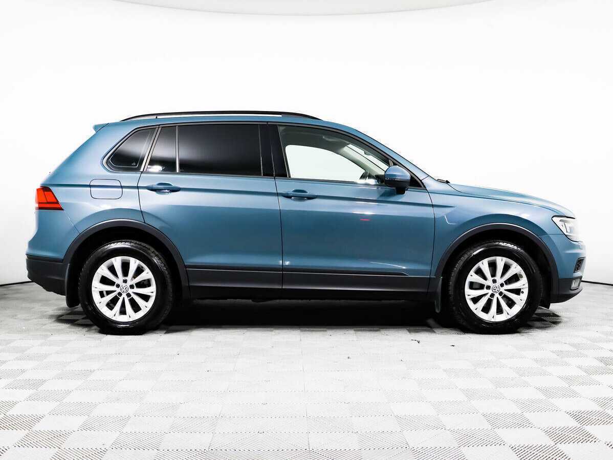 Volkswagen Tiguan б/у, 2020, Роботизированная. Фото: #3