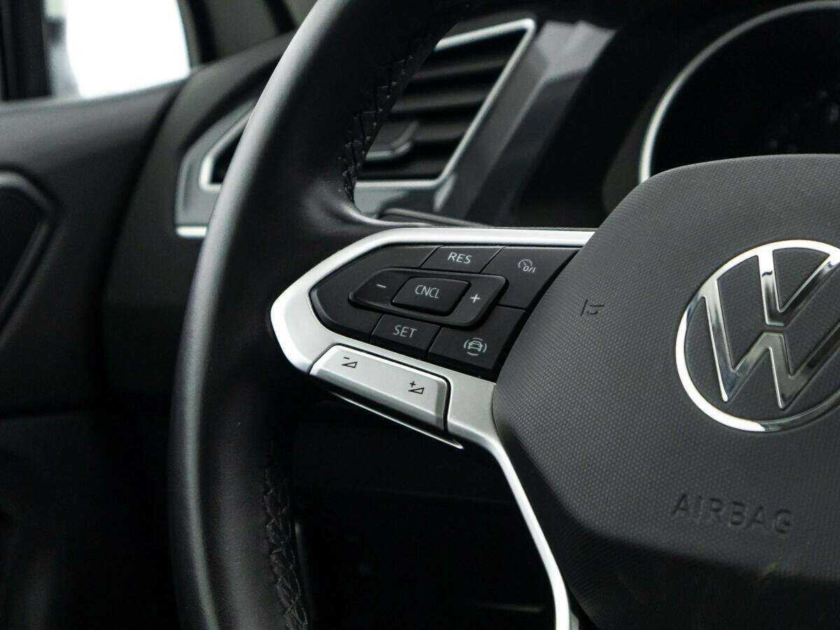 Volkswagen Tiguan б/у, 2021, Роботизированная. Фото: #16