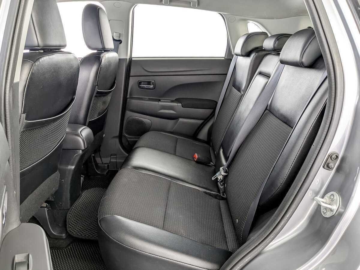 Peugeot 4008 б/у, 2014, Механическая. Фото: #11