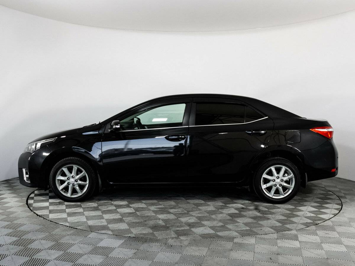Toyota Corolla б/у, 2013, Механическая. Фото: #7