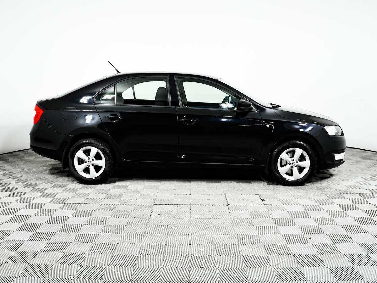 Skoda Rapid б/у, 2014, Автоматическая. Фото: #3