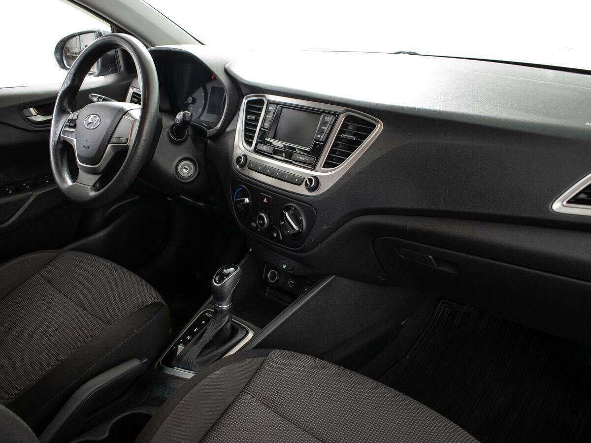 Hyundai Solaris б/у, 2019, Автоматическая. Фото: #3