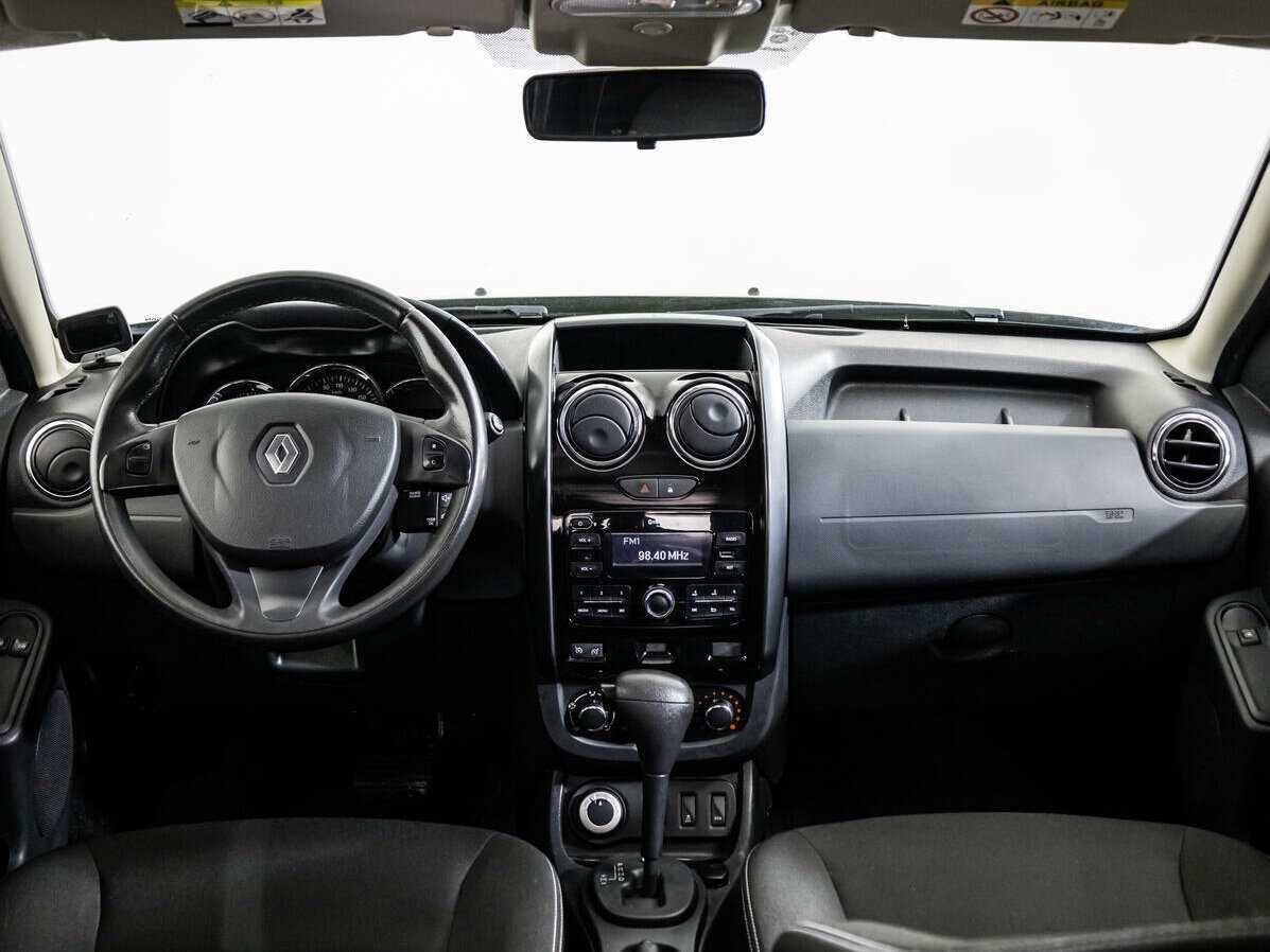 Renault Duster б/у, 2017, Автоматическая. Фото: #12