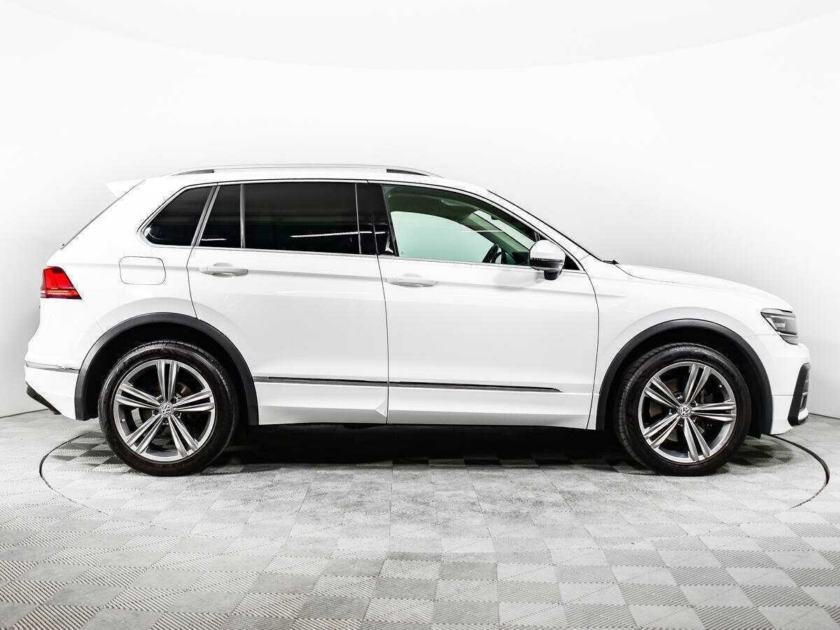 Volkswagen Tiguan б/у, 2018, Роботизированная. Фото: #3