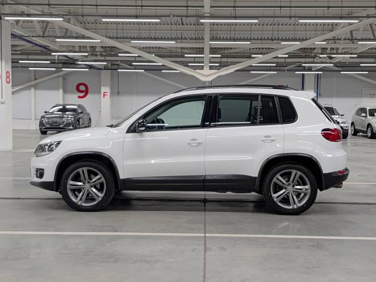 Volkswagen Tiguan б/у, 2016, Автоматическая. Фото: #7