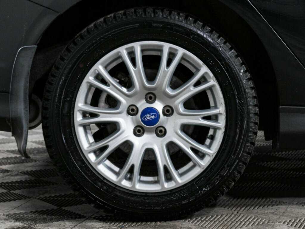 Ford Focus б/у, 2013, Механическая. Фото: #14