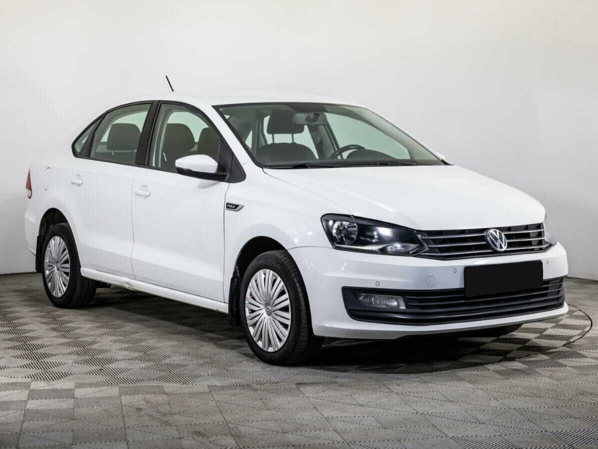 Volkswagen Polo б/у, 2018, Механическая. Фото: #2