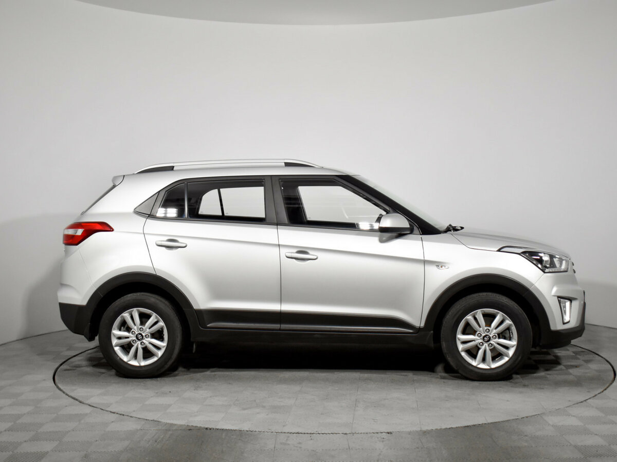 Hyundai Creta б/у, 2018, Автоматическая. Фото: #3