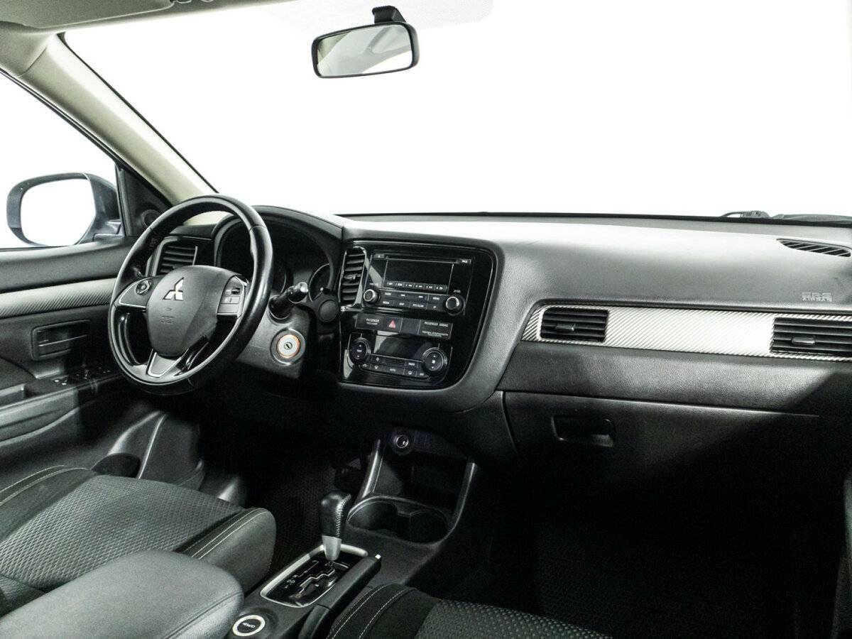 Mitsubishi Outlander б/у, 2016, Вариатор. Фото: #8