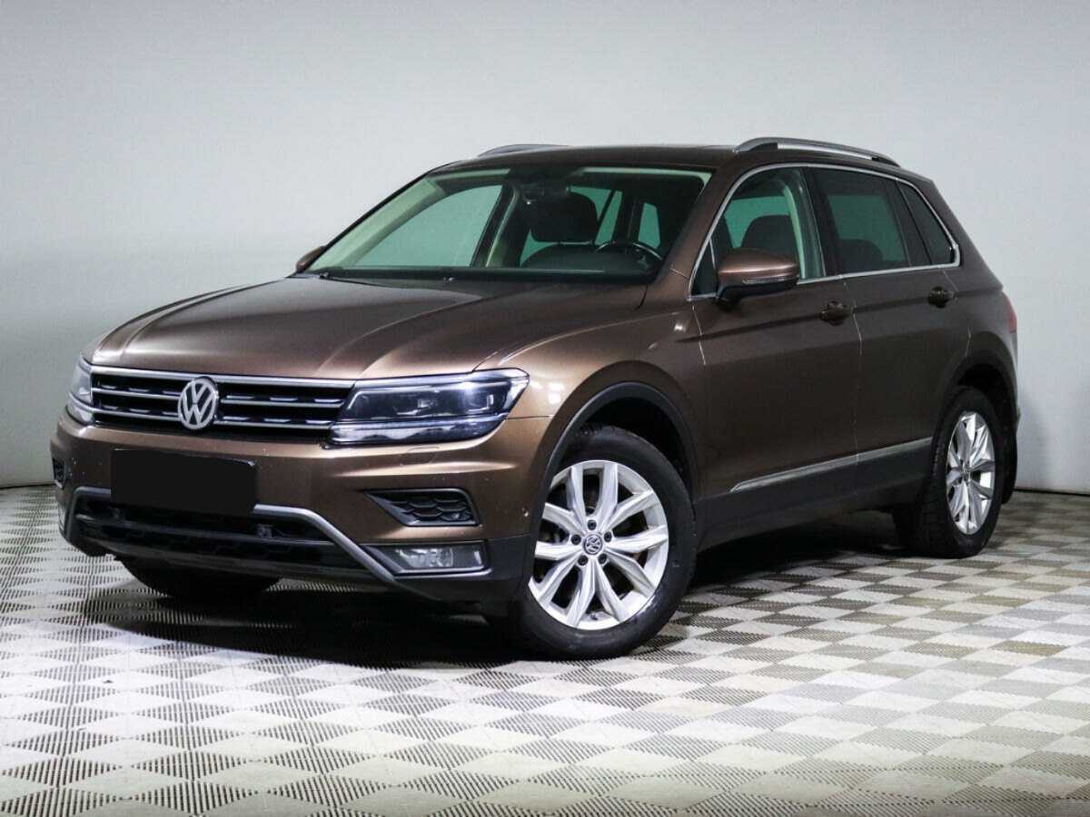 Volkswagen Tiguan б/у, 2017, Роботизированная. Посмотреть фото