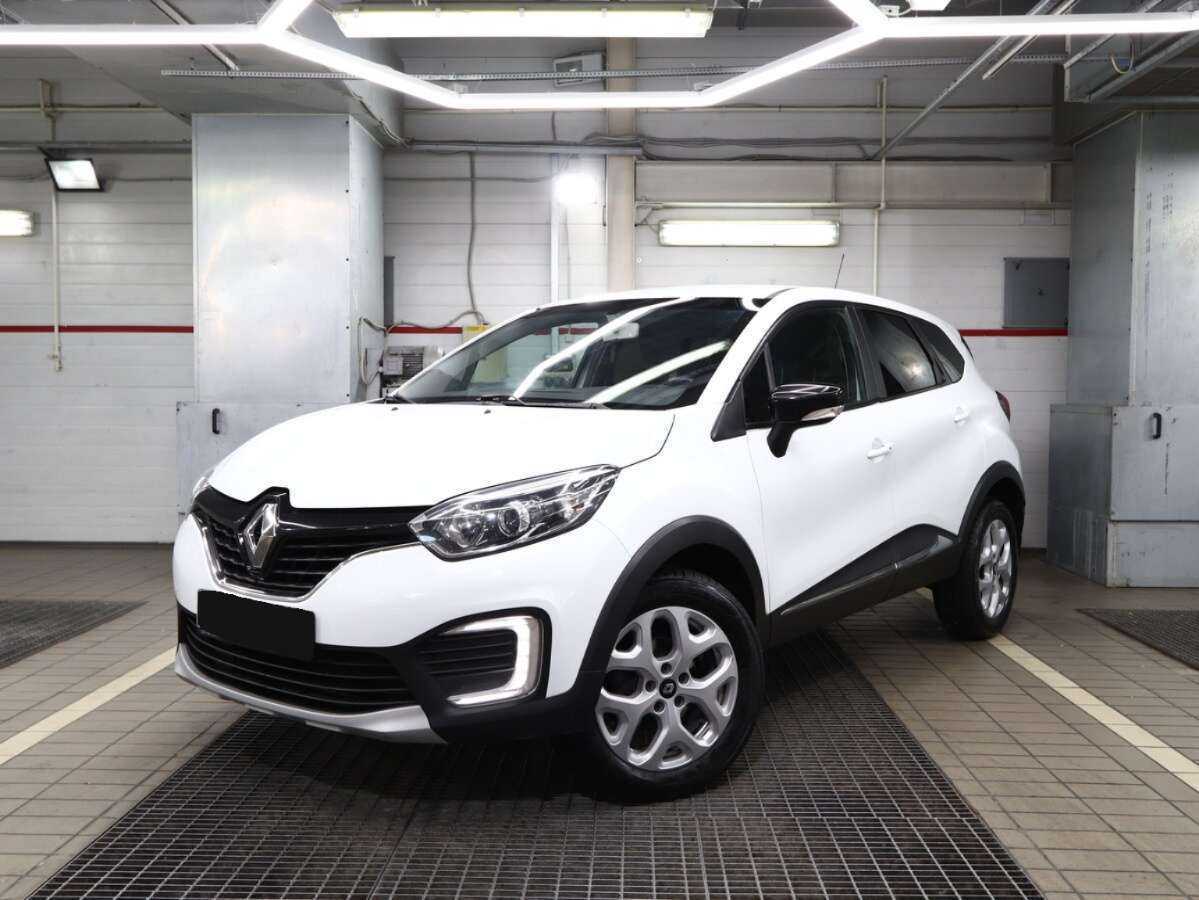 Renault Kaptur б/у, 2017, Механическая. Посмотреть фото