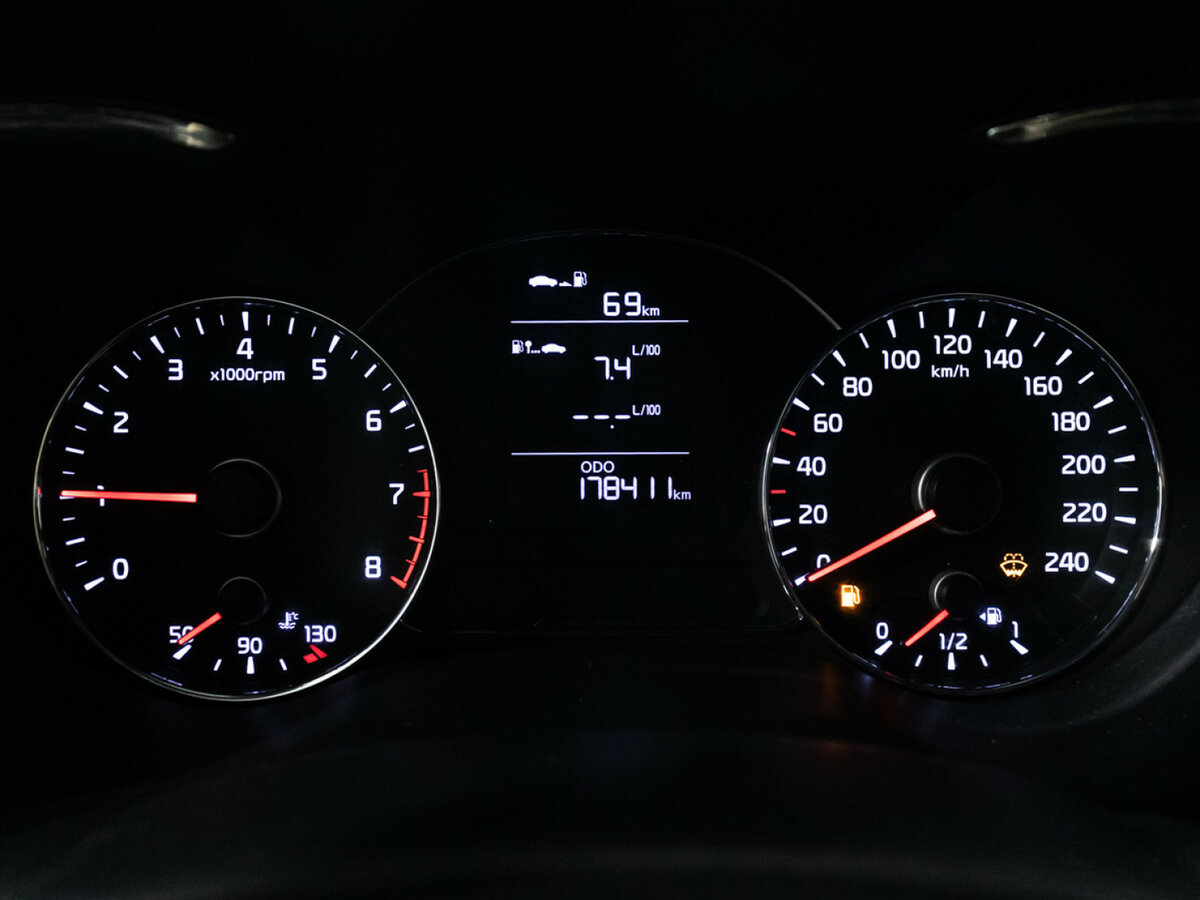 Kia Cerato б/у, 2015, Механическая. Фото: #11
