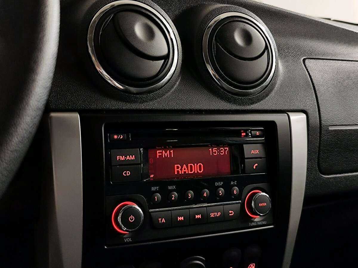 Nissan Almera б/у, 2016, Механическая. Фото: #12