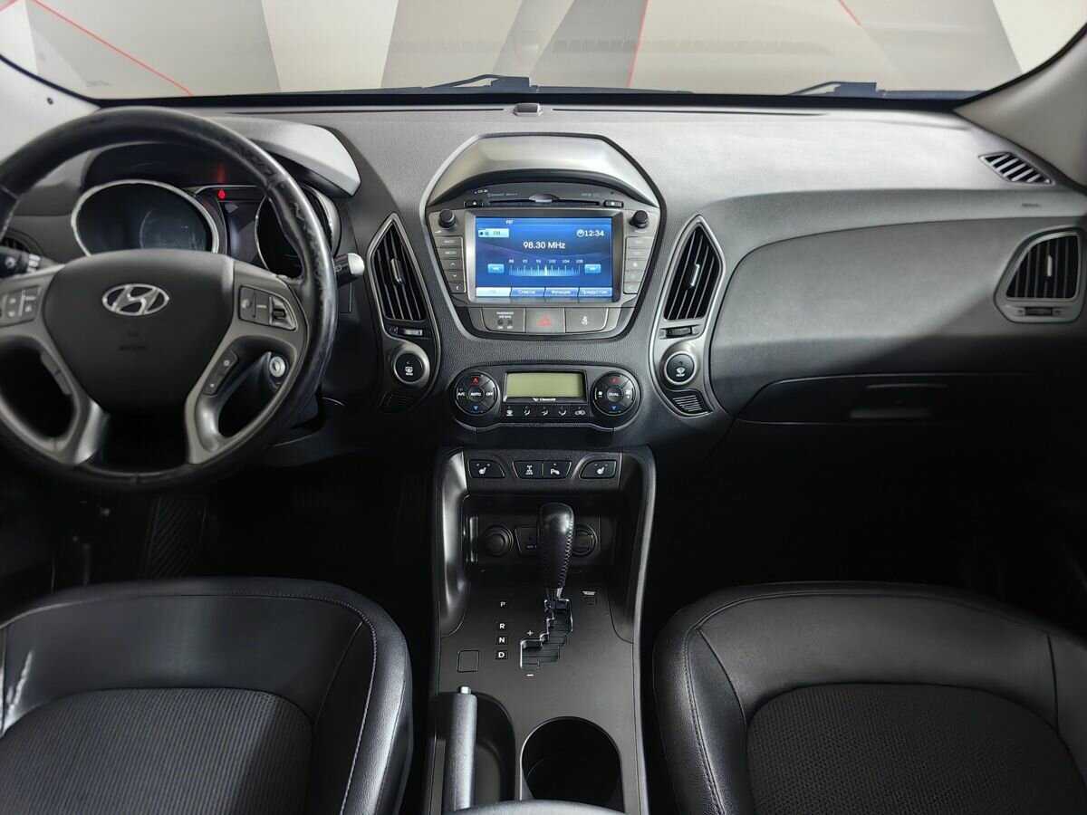 Hyundai ix35 б/у, 2013, Автоматическая. Фото: #10