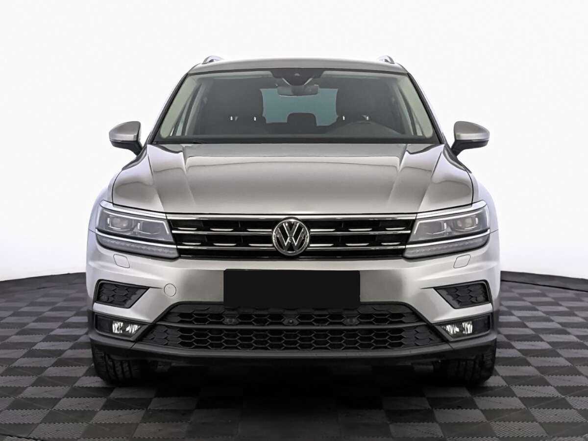 Volkswagen Tiguan б/у, 2020, Роботизированная. Фото: #1