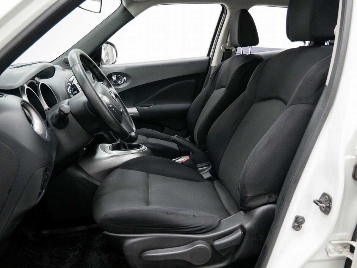 Nissan Juke б/у, 2012, Механическая. Фото: #14
