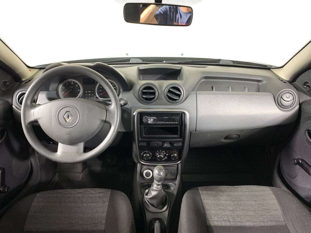 Renault Duster б/у, 2013, Механическая. Фото: #11