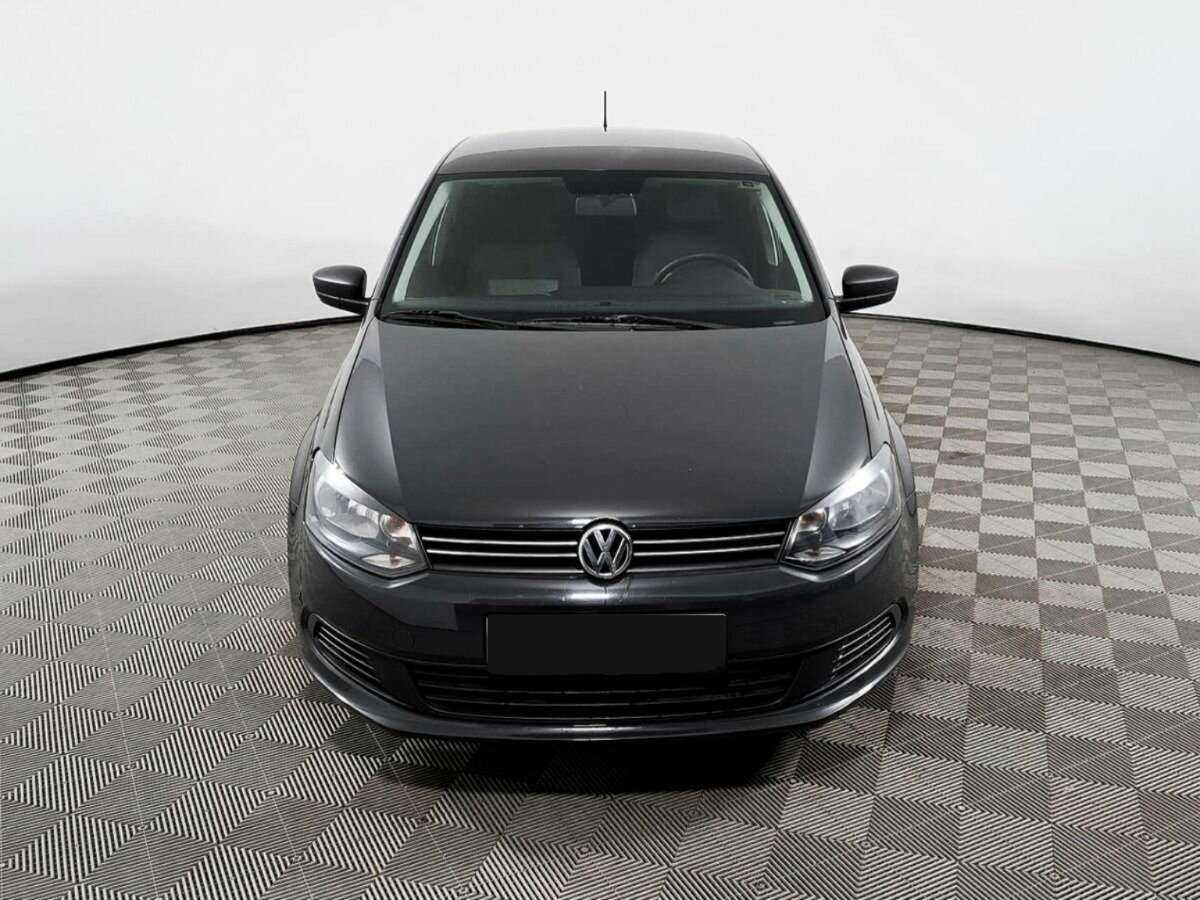 Volkswagen Polo б/у, 2014, Механическая. Фото: #1