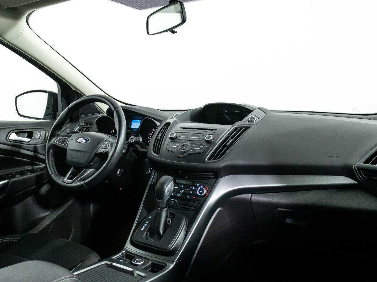 Ford Kuga б/у, 2017, Автоматическая. Фото: #8