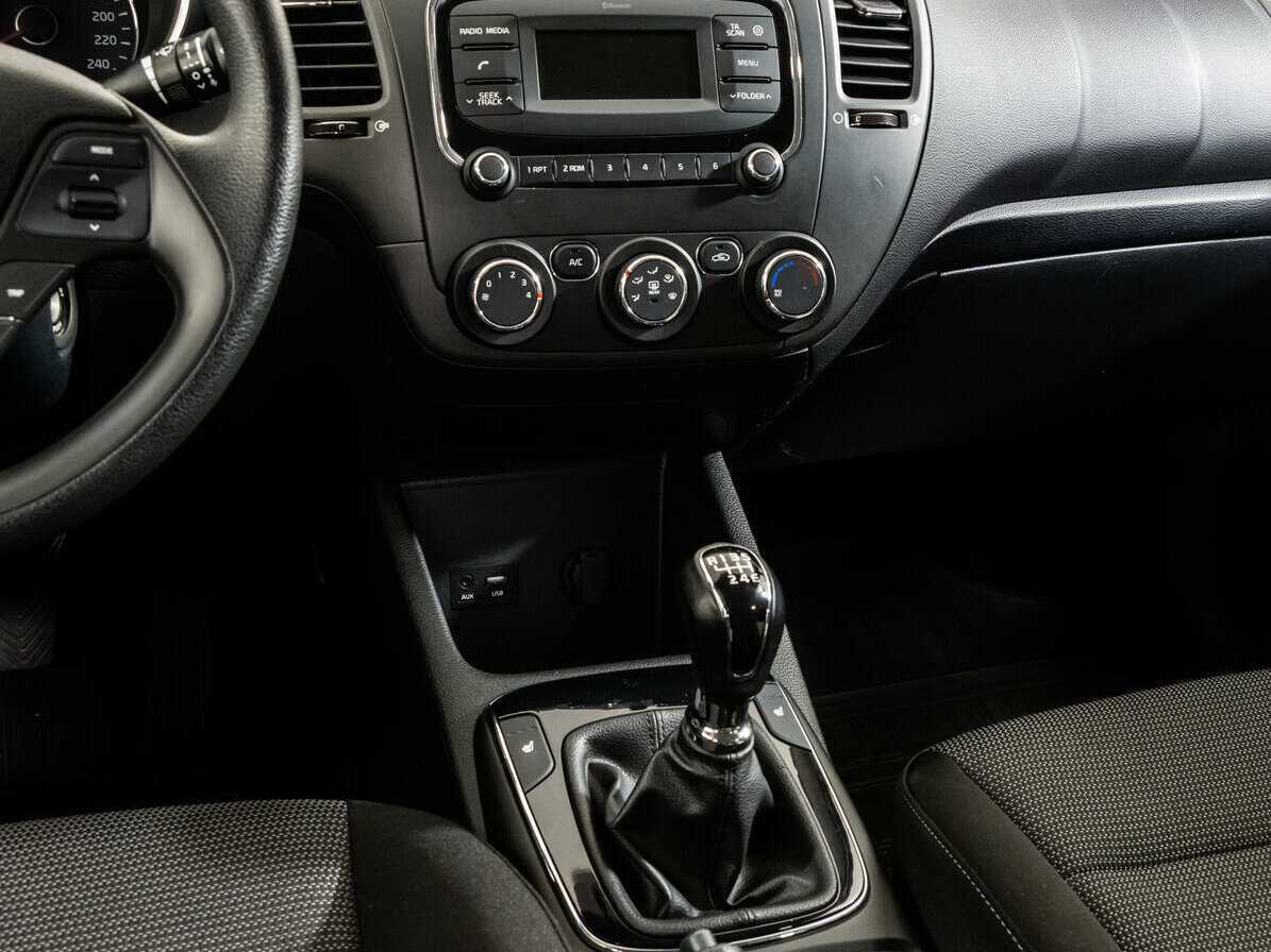 Kia Cerato б/у, 2019, Механическая. Фото: #11