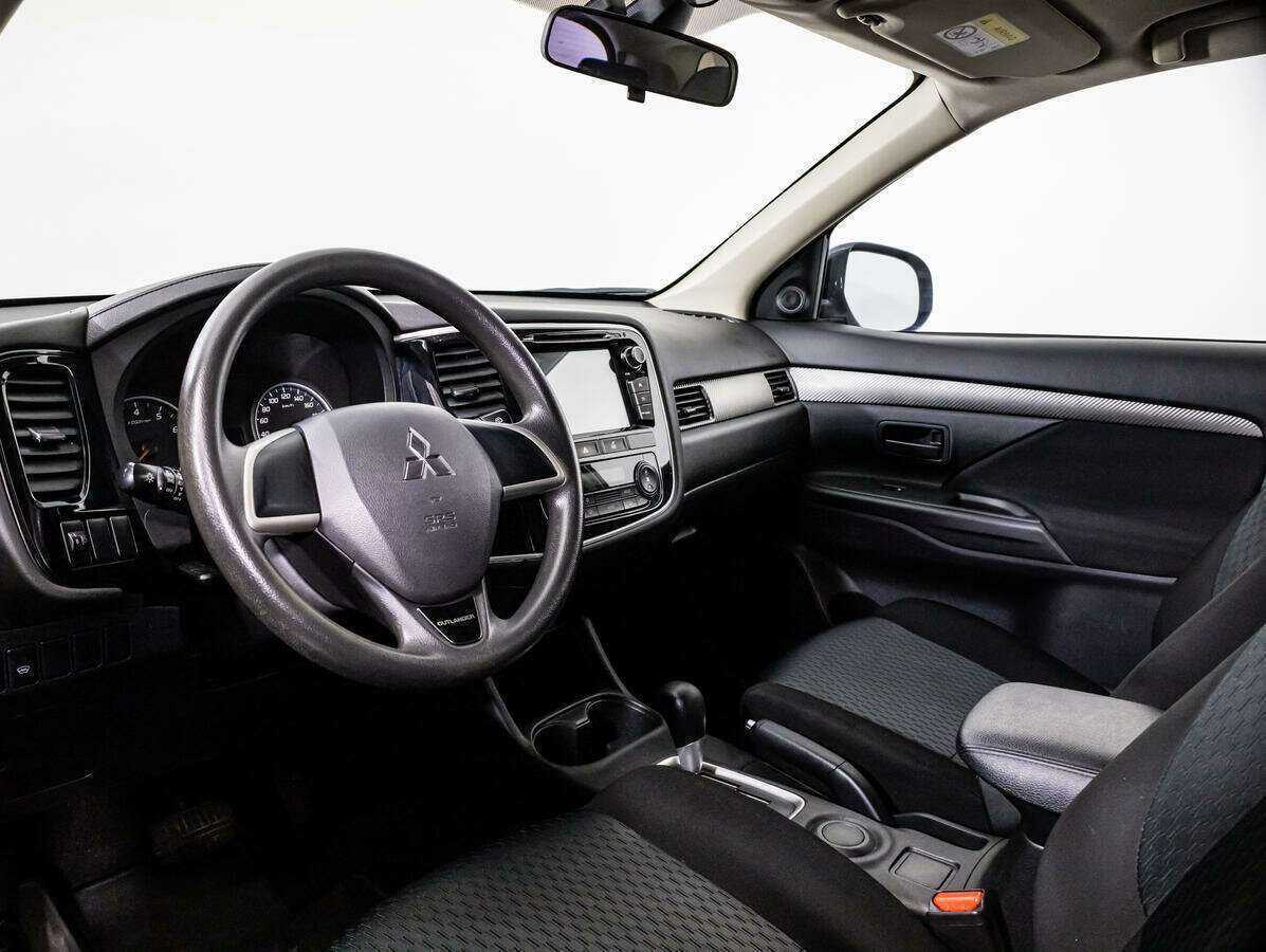 Mitsubishi Outlander б/у, 2015, Вариатор. Фото: #10