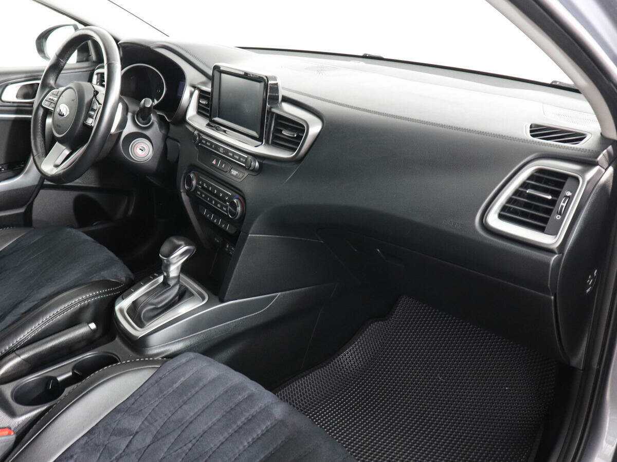 Kia Ceed б/у, 2018, Автоматическая. Фото: #9