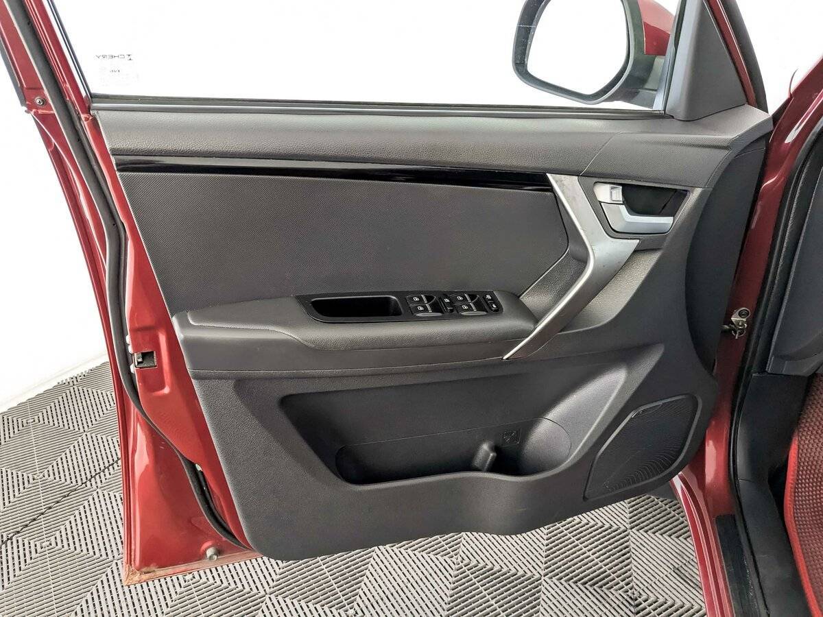 Chery Tiggo 3 б/у, 2019, Механическая. Фото: #18