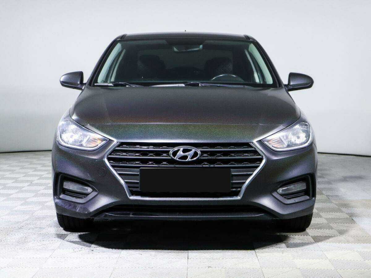 Hyundai Solaris б/у, 2017, Автоматическая. Фото: #1