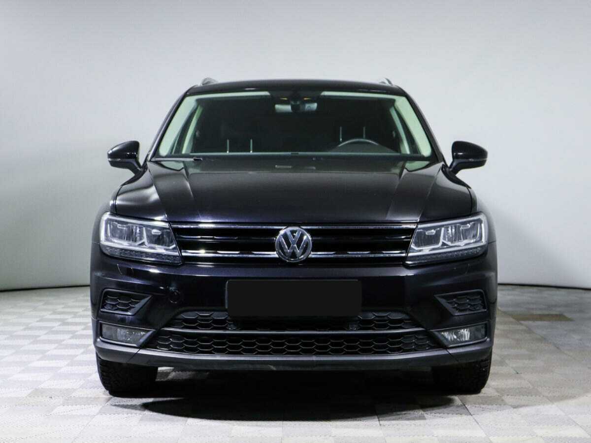 Volkswagen Tiguan б/у, 2018, Роботизированная. Фото: #1