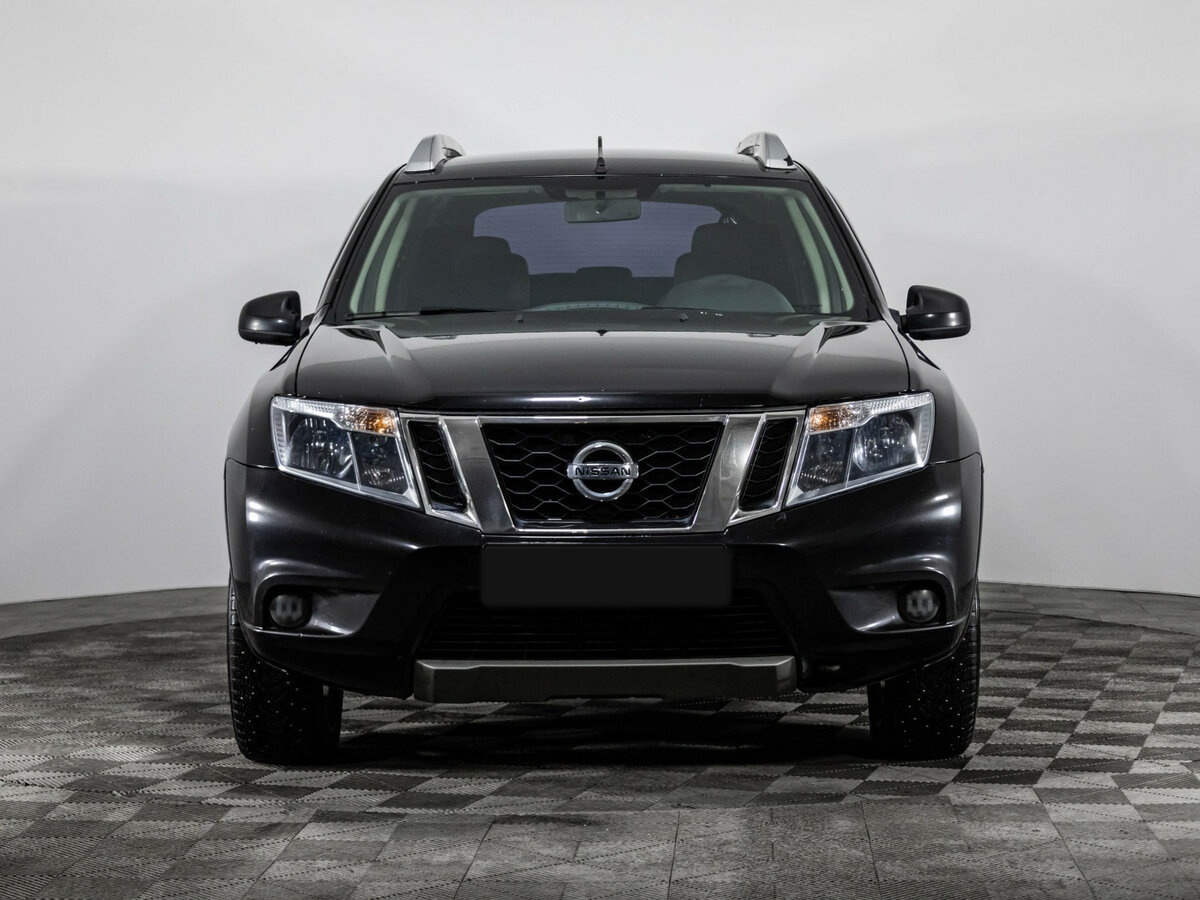Nissan Terrano б/у, 2019, Автоматическая. Фото: #1
