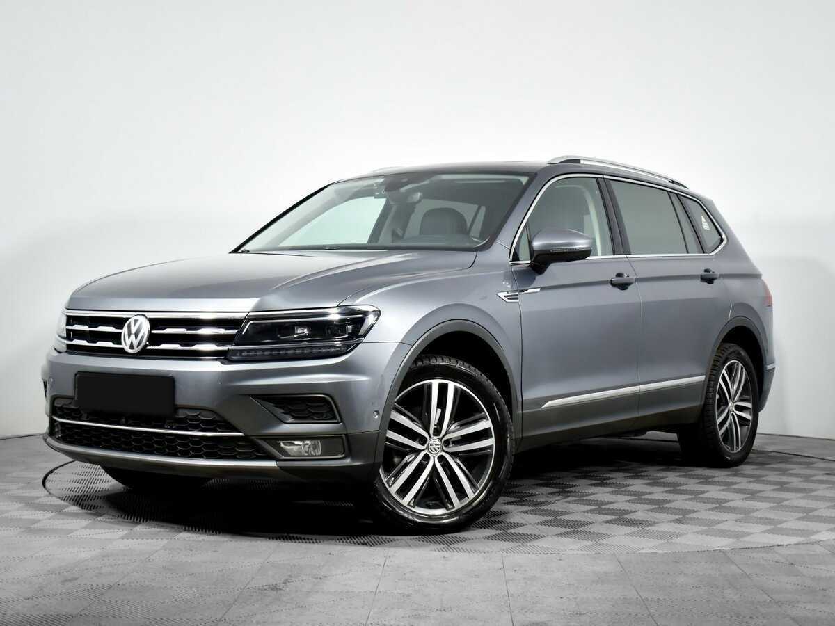 Volkswagen Tiguan б/у, 2020, Роботизированная. Посмотреть фото
