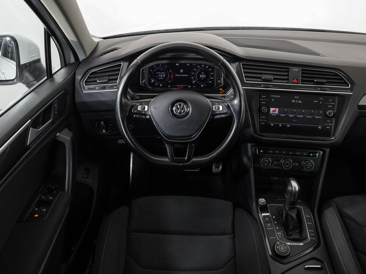 Volkswagen Tiguan б/у, 2019, Роботизированная. Фото: #10