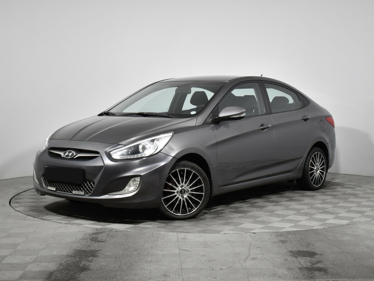 Hyundai Solaris б/у, 2013, Автоматическая. Фото: #0