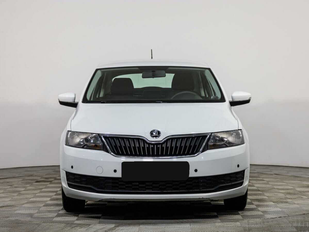 Skoda Rapid б/у, 2017, Механическая. Посмотреть фото