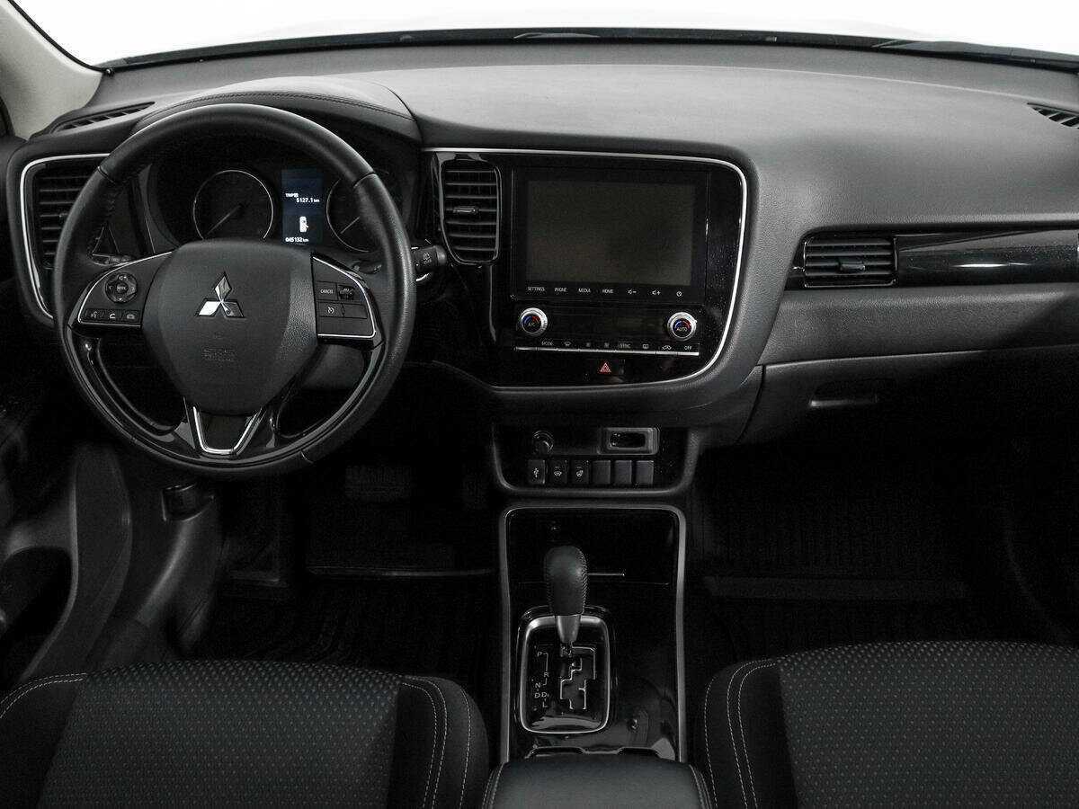 Mitsubishi Outlander б/у, 2020, Вариатор. Фото: #14